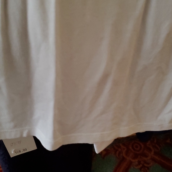 Top - Picture 3 of 4